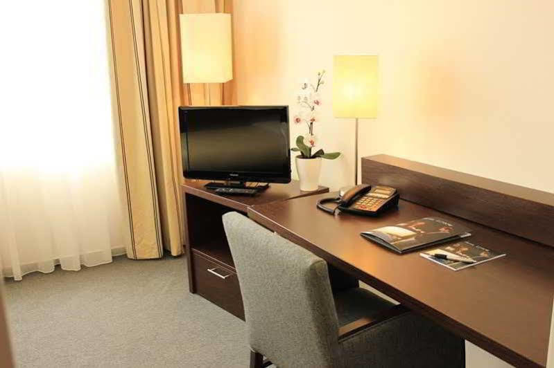 Hotel Luetzow Berlin Eksteriør billede