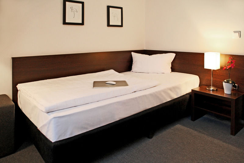 Hotel Luetzow Berlin Eksteriør billede
